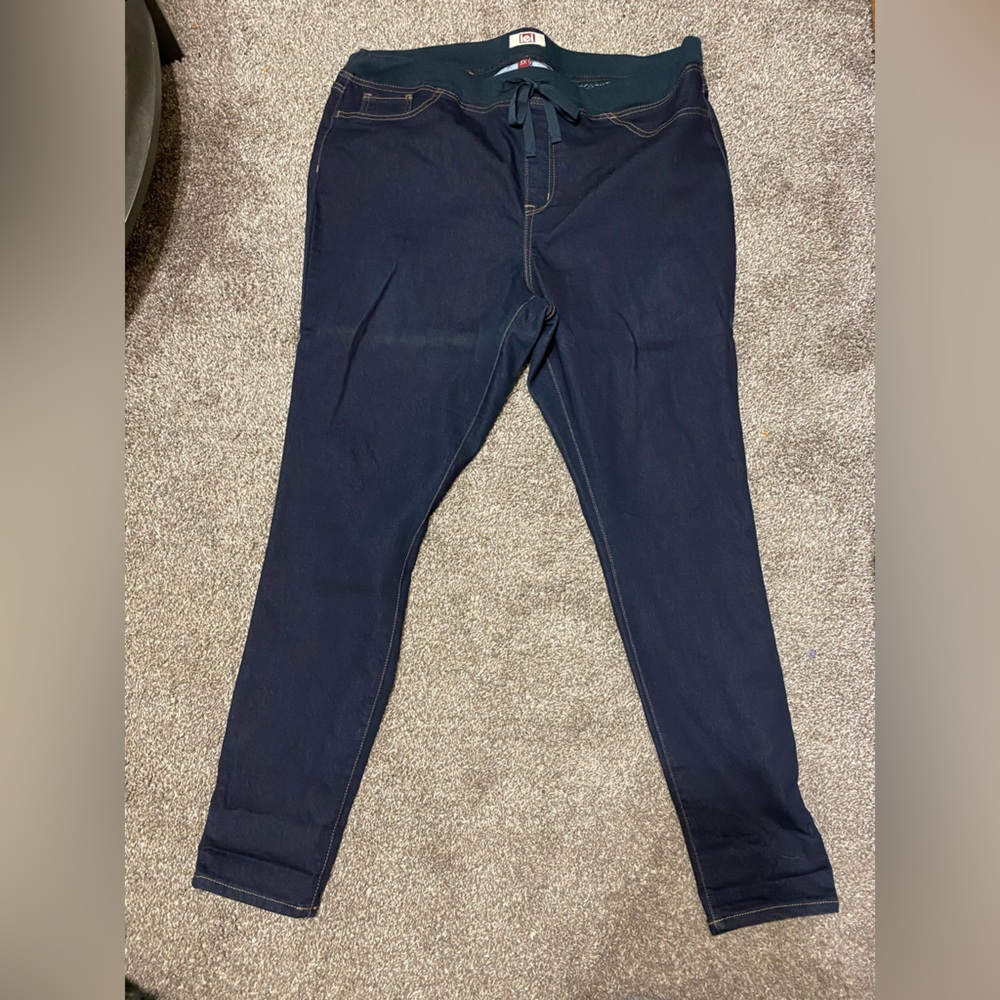 Like new jeggings.
